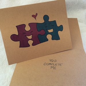 You Complete Me Puzzle - Cartão Reciclado Desenhado à Mão Atrevido