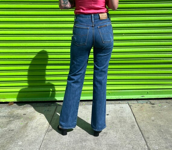 27 Vintage Medium Wash Sedgefield High 