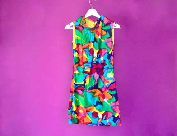 XS | 60's Psychedelic Colorful Floral Print Sleeve