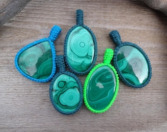Genuine Malachite necklace, gemstone jewelry, Heart Chakra necklace, green stone pendant, malachite macrame necklace