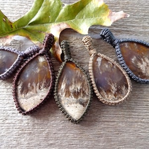 Indonesian Plume Agate macrame necklace, gemstone pendants, natural stone macrame pendant