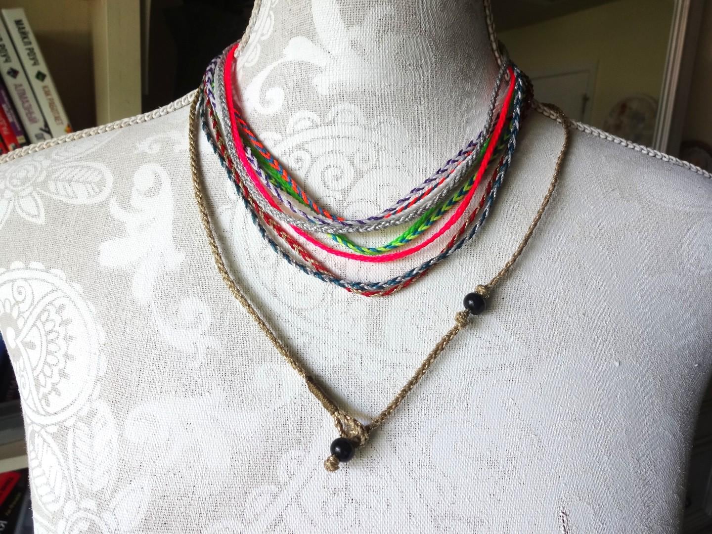 Adjustable metallic macrame cord for pendant necklace, custom size and color, single metallic cord for pendants, thread cord, necklace cord