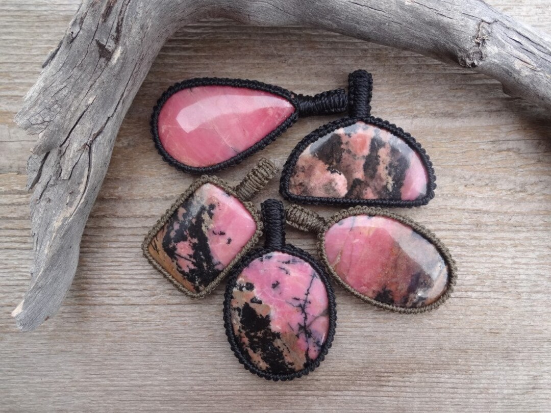 Rhodonite Heart Chakra Necklace, Handmade Macrame Gemstone Pendant - Etsy