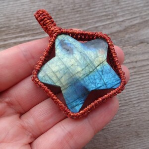 Blue Labradorite Star macrame pendant, Chakra necklace, Gemstone pendants, jewelry for couples, gift for her him image 4