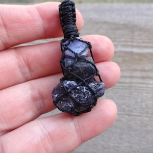 Boho necklace, Gemstone necklace, Iolite& Blue Sapphire, Tanzanite macrame pendant, Crystal necklace, Unique necklace, protection crystal