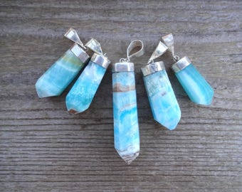 Blauer Aragonit Stein Anhänger, verstellbare Lederband Choker Halskette, Herrenschmuck, blauer Kristall Geschenk, Meditation Yoga Geschenk