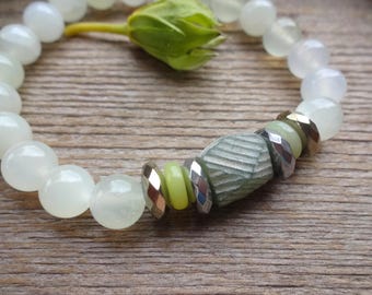Natural Jade stretch Bracelet, Green Jade beaded bracelet, Prosperity and Harmony Jewelry