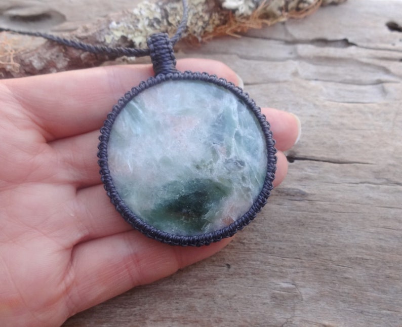 Green Stilbite round stone necklace
