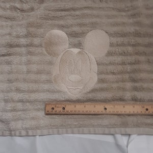 Mickey Mouse Embroidered bath towel