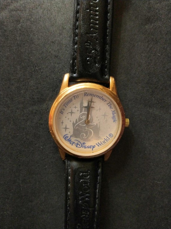 Disney anniversary watch - Gem Disney anniversary watch - Gem