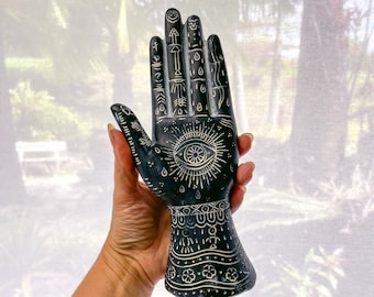 Third eye zodiac palmistry hand / evil eye / all seeing eye / palmistry / astrology hand statue