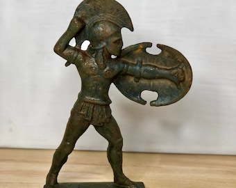 Spartan warrior vintage statue - Roman Spartan warrior vintage cast iron figure