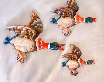 Set 3 wall ducks, retro flying ducks wall hanging, bird art
