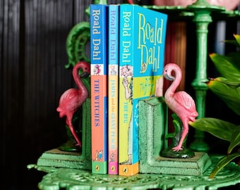 Pink flamingo vintage statue painted metal bookend - single or pair tropical retro flamingo bookend