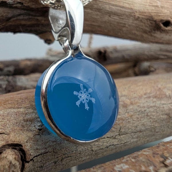 Real Preserved Snowflake™ Pendant Necklace, Captured in New Mexico, 2/17/22, AA-grade, Sterling & Blue Agate, Each Unique