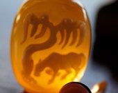 Ref 195 - Chinese banded agate and coral snuff bottle. 19th century.