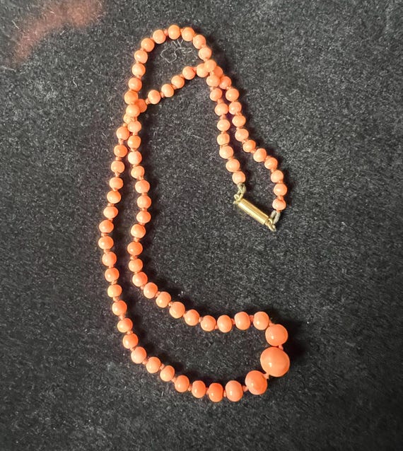 Collier Ancien En Corail Oranger à Franges - Très Bon état - Bijou Vintage Sans Marque