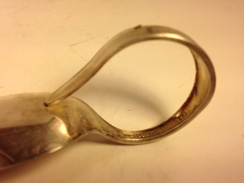 Rogers Eagle Star IS Silver-Plated Bent Curved Loop Handle Baby Spoons 2 Vintage Wm