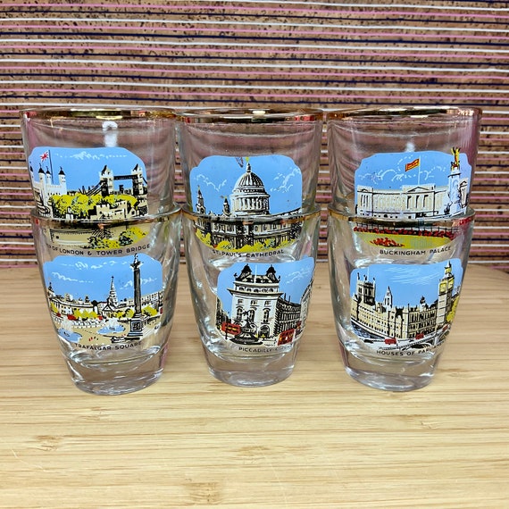 Set Of 6 London Scene Shot Glasses with Gold Trim  / Liqueur Glasses / Retro Mid Century Glassware / Drinkware / 1960s / Tourist Ware