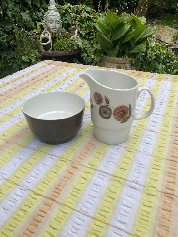 Johnson Bros JB1055 Snowhite Ironstone Milk Jug and Sugar Bowl. 1960s Vintage.