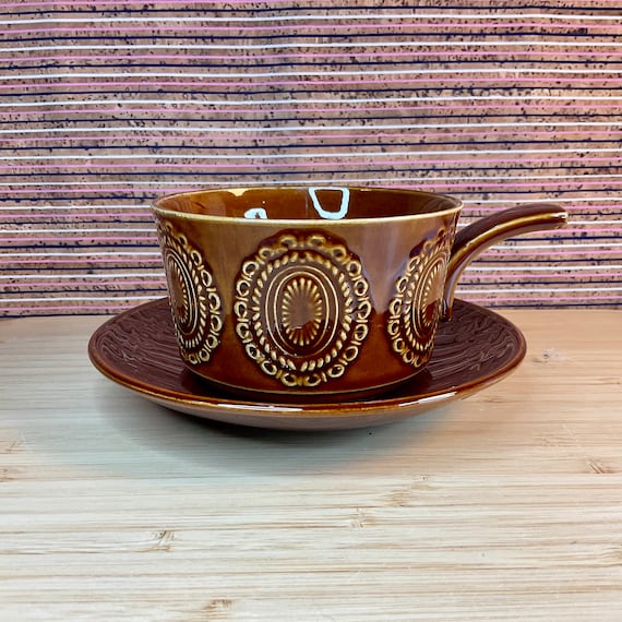 Vintage 1970s Barratts ‘Barbecue’ Chocolate Brown Soup Bowl and Saucer Sets / Retro Tableware & Kitchen Crockery / 70s Style Dining