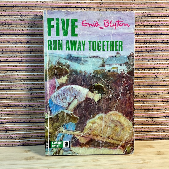 Vintage 1970 ‘Five Run Away Together’ by Enid Blyton / Knight Books Collectable Series / Number 3 / Adventure Story Book / Complete A Set