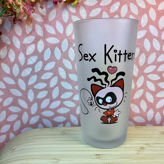 Vintage 2000s Bubblegum Beakers ‘Sex Kitten’ Tall Glass Tumbler or Vase / Retro Novelty Glassware / Pink & Red / Gift For Lover / Drinkware