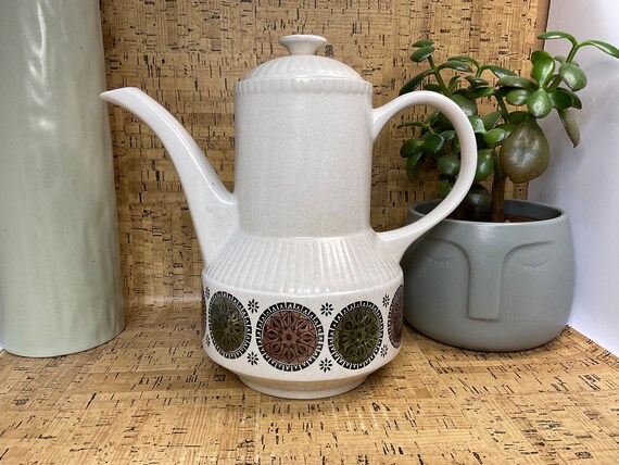 Broadhurst Sandstone Kathie Winkle ‘Moorland 2’ Coffee Pot. 1960s/70s Vintage / Retro Drinkware / 60s Home Decor Accessory / Collectable