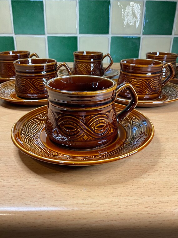 Vintage 1970s Ellgreave ‘Saxony’ Brown Cup and Saucer Sets Retro Tableware & Kitchen Crockery / 70s Style Dining / Home Decor Accessory