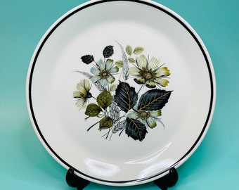 ジィー アイモ・ニェットボリ ホワイトの花の陶板 22cm 1970年代