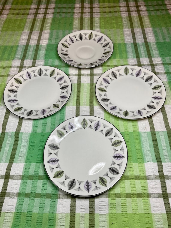 Ridgway White Mist ‘Fanfare’ Side Plates and Saucer. 1950s Vintage.