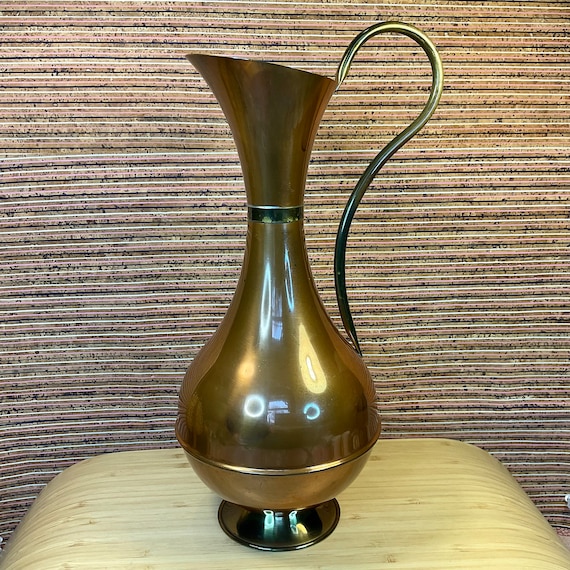 Vintage 1960s Brass and Copper 35 cm Jug / Mid Century Home Decor Accessory / Flower Vase / 60s Style Interior / Decorative Ornament / Gift