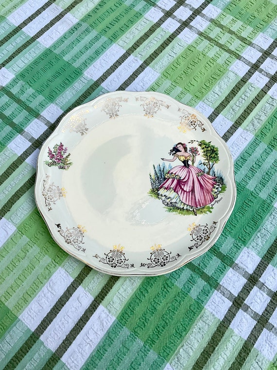 British Anchor Regency ‘Dainty Miss’ 23.5 cm Plate. 1950s Vintage.