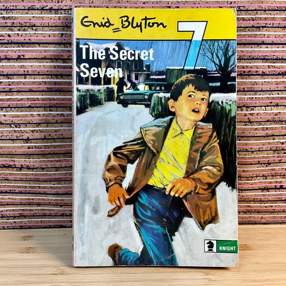 Vintage 1975 ‘The Secret Seven’ by Enid Blyton / Knight Books Collectable Series / No. 1 / Adventure Story Book / Complete Your Set