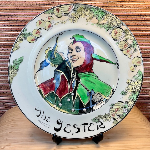 Royal Doulton ‘The Jester’ 26.5 cm Collector’s Plate / Professionals Series / D6277 / Vintage Wall Decor / circa 1948 - 1960 / Mid Century