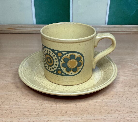 Kilncraft ‘Bacchus’ Flat Bottomed Cup and Saucer Sets. 1970s Vintage.