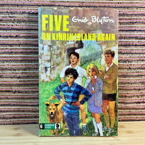 Vintage 1974 ‘Five On Kirrin Island Again’ by Enid Blyton / Knight Books Collectable Series / Number 6 / Adventure Story Book