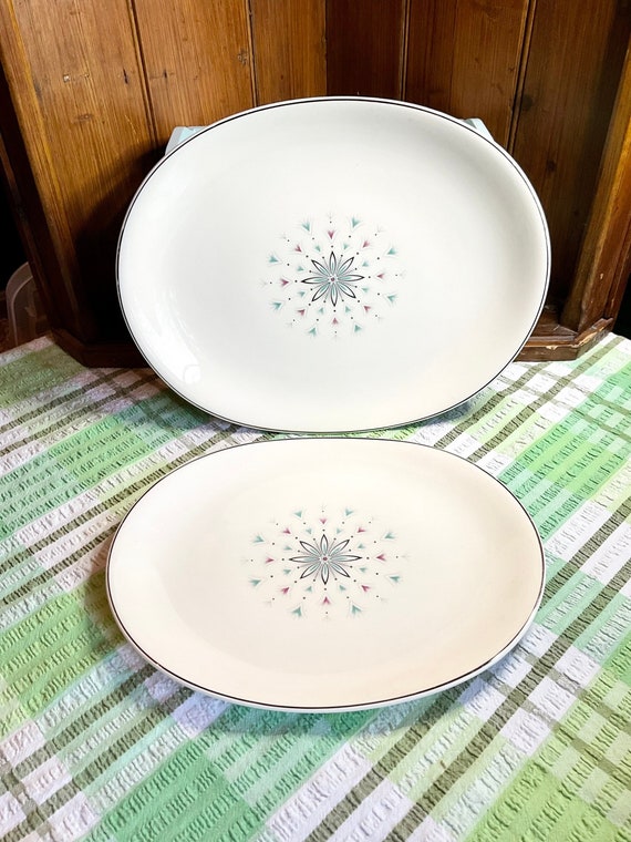 Johnson Bros JB832 Kaleidoscope Pattern Serving Platters. 1950s Vintage.