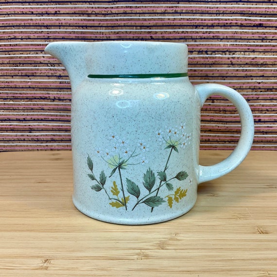 Vintage 1977 Royal Doulton ‘Will O The Wisp’ Milk Jug / Lambethware / Olive Green and Ochre Floral / Retro Tableware and Kitchen Crockery