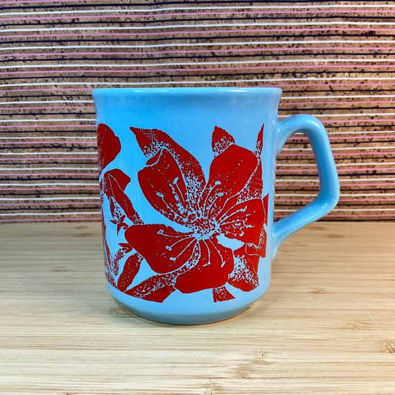 Vintage 1970s Tams Blue Mug With Red Flower Pattern / Retro Tableware / 70s Kitchen Crockery / Graphic Floral / Collectable Decor Or Gift