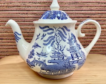 Englische Keramik Alte Weide Muster Teekanne / Teekanne / Traditionelles Blau Weiß / Retro Geschirr / Vintage Geschirr / Wohnaccessoire