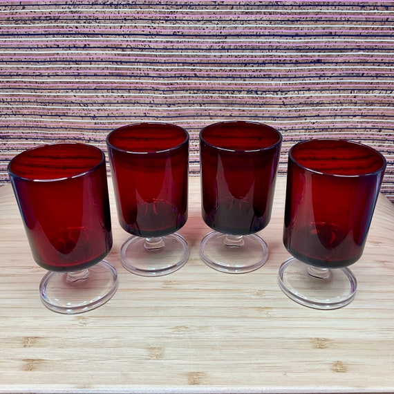 Set of 4 Luminarc Red Small Stemmed Glasses / 1970s Vintage / Retro Glassware / Whisky Glasses / Home Decor Accessory / Party / Home Bar