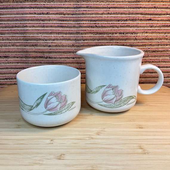Vintage 1980s Coloroll Tulip Pattern Milk Jug and Sugar Bowl Set / Retro Tableware & Replacement Kitchen Crockery / Pink and Green Floral