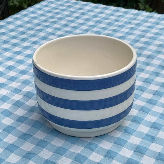 Vintage 1960s Staffordshire Chef Ware Sugar Bowl / Blue and White Stripes / Retro Tableware / 60s Kitchenware / Home Decor Accessory