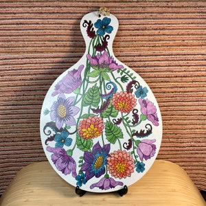 Vintage 1970s Floral Pattern Chopping Board / Wall Hanging / Hand Drawn Bright Colours / Kitchenware / Home Decor Accessory / Cookware
