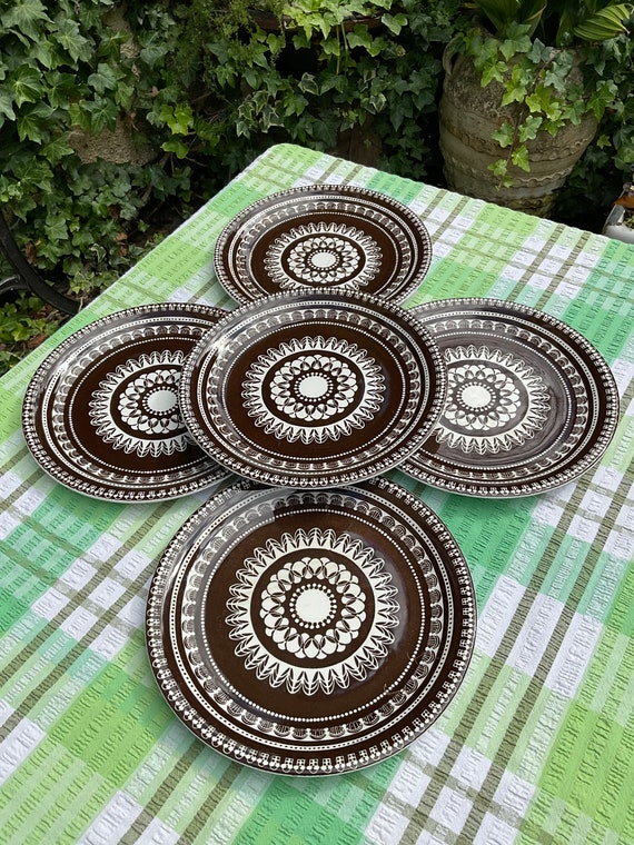 Wood and Sons ‘Lima’ Dinner Plates. 1970s Vintage.