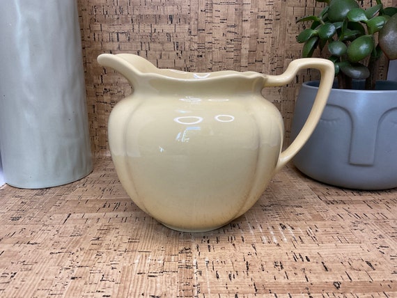 Vintage 1950s Johnson Bros ‘Goldendawn’ Jug / Pale Primrose Yellow / 50s Home Decor Accessory / Retro Kitchenware / Vase / Crockery Gift