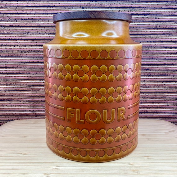 Hornsea ‘Saffron’ Flour Storage Jar / 1970s Vintage / Retro Kitchen Storage / Home Decor Accessory / Organisation / Collectable / Display