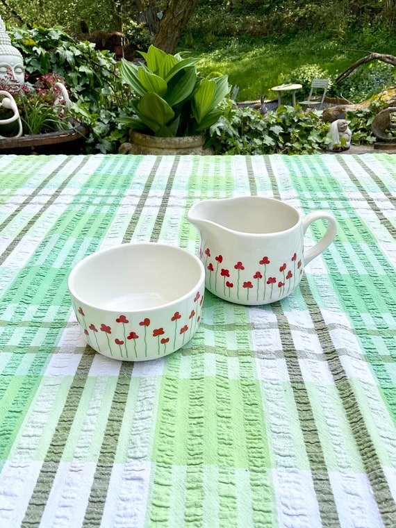 Poppies Milk Jug and Sugar Bowl. 1980s Vintage.