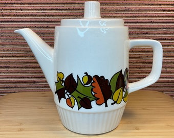 VEB Torgau ‘Vera’ Autumn Leaves Pattern 0.9 Litre Teapot / Made In Germany / Retro Tableware / Drinkware / Crockery / Home Decor Accessory